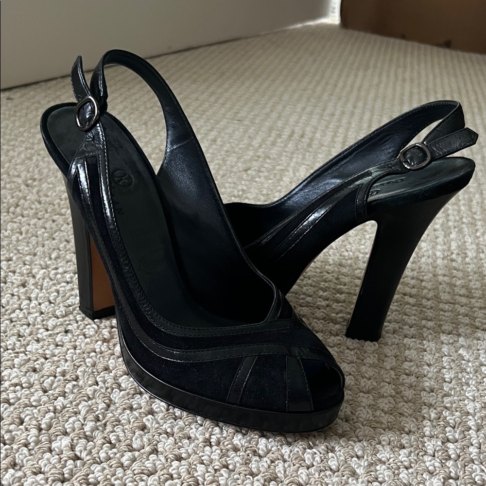 Elegant Black leather & suede Cole Haan Slingback Heels size 8